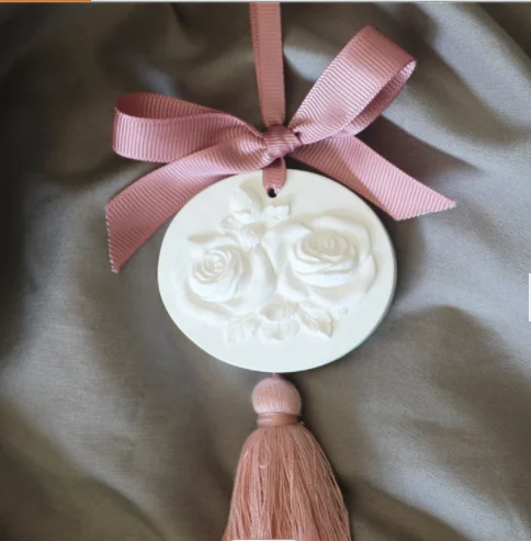 Popular Wedding Gift Customized Oval Scented Ceramic Aroma Stone Perfumed Fragrance Oil Diffuser Aroma Plaster Ceramic