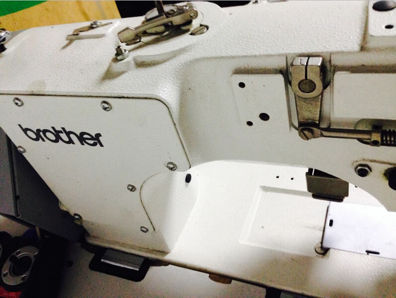 Used Japan Brother industrial 845 double needles lockstitch sewing machine in perfect condition for sale