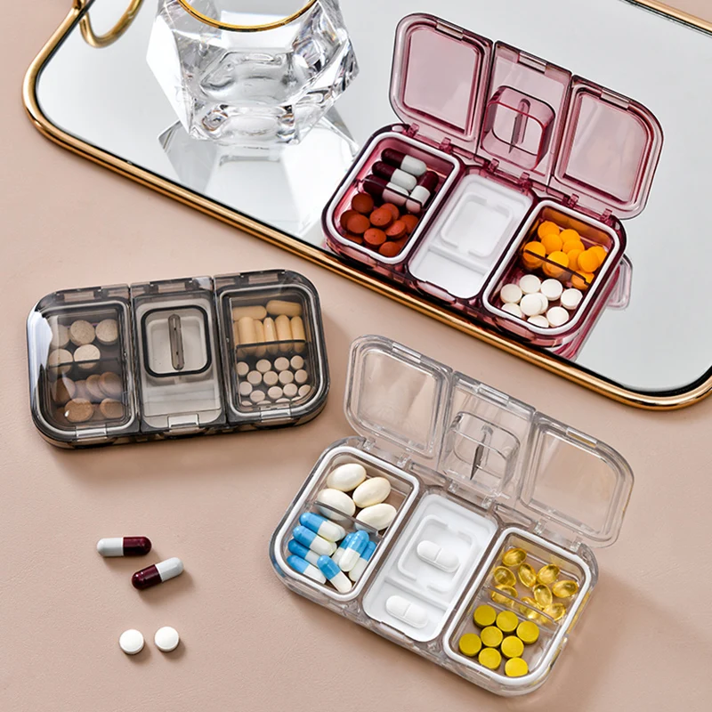2022Wholesale clear plastic tablet cutting box for home and travel  pill storage
