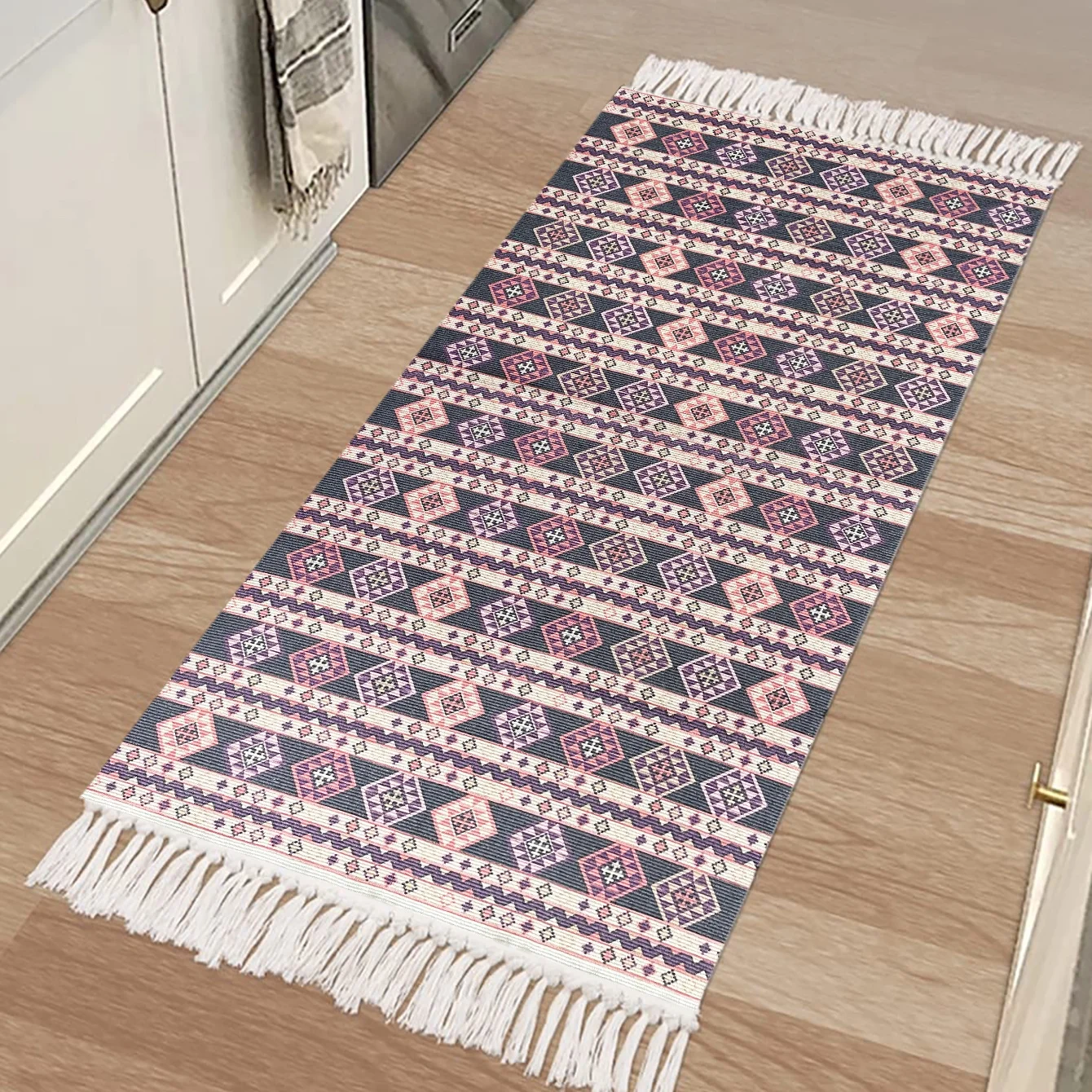 Customized Cotton Printed Boho Kitchen Rugs Decorative washable Rug Hand Woven Accent Floor Mat with tassels for Bathroom