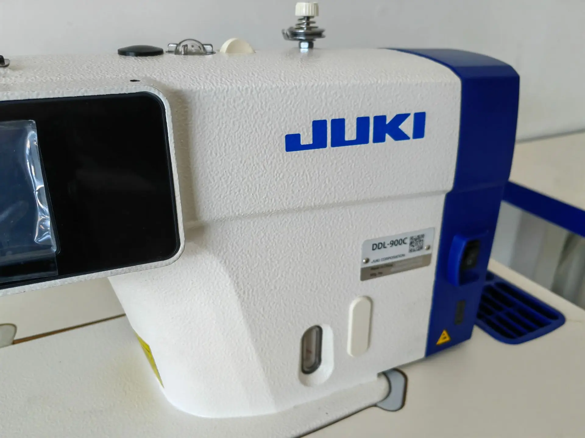 Brand New JUKI DDL-900C Single Needle Lockstitch Industrial Sewing Machine Direct Drive High Speed Electric Feed Length Control