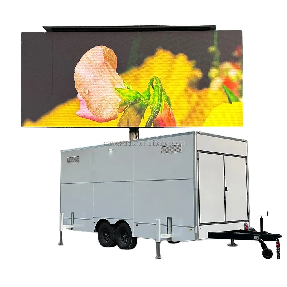 2024 Hot Selling 21 Square Meters Enclosed Mobile LED Trailer For Live Broadcast Of The Football Game