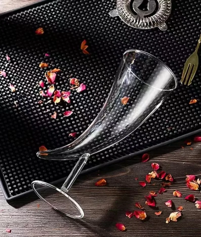 High Quality And Cheap Price Modern Crystal Wine Goblet Glass Ox Horn Shape Glass Cup