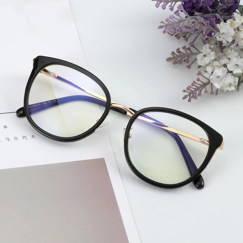 Women Shaped Cat Eye Blue Light Blocking Glasses Metal Frame Ray Filter Eyeglasses Frames Computer Ladies Goggles Eyewear