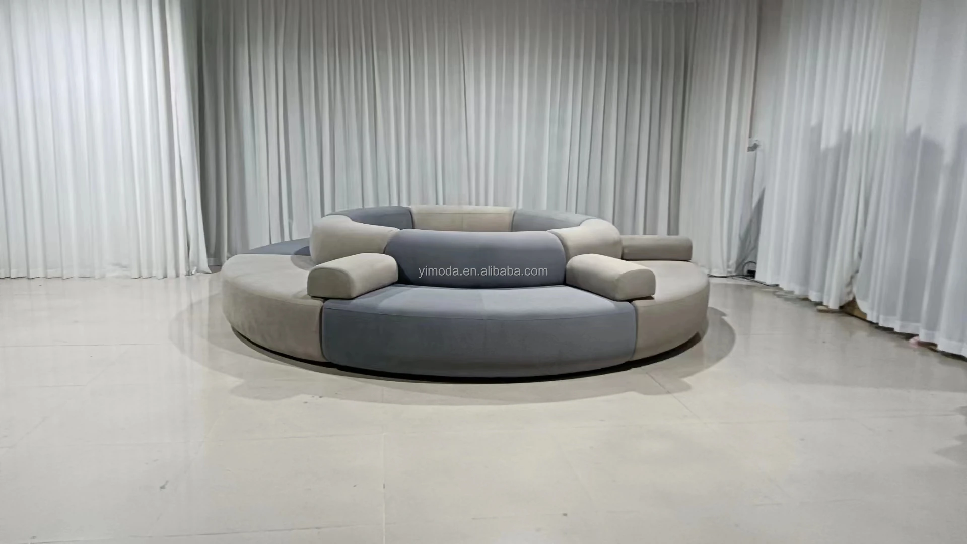 Modern Fashion Furniture Light luxury creative round modern villa living room round sectional large velvet round sofa
