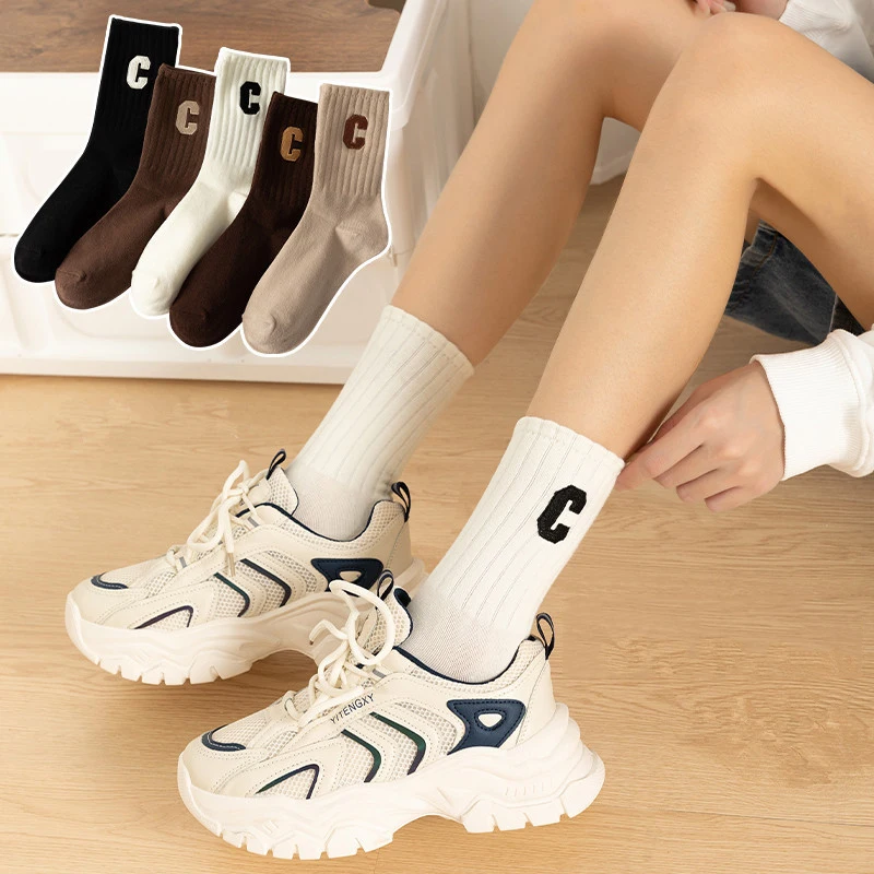 NO MOQ Customized Logo Letter Embroidery Big C Combed Cotton Socks Fashion Barrel Striped Socks Womens
