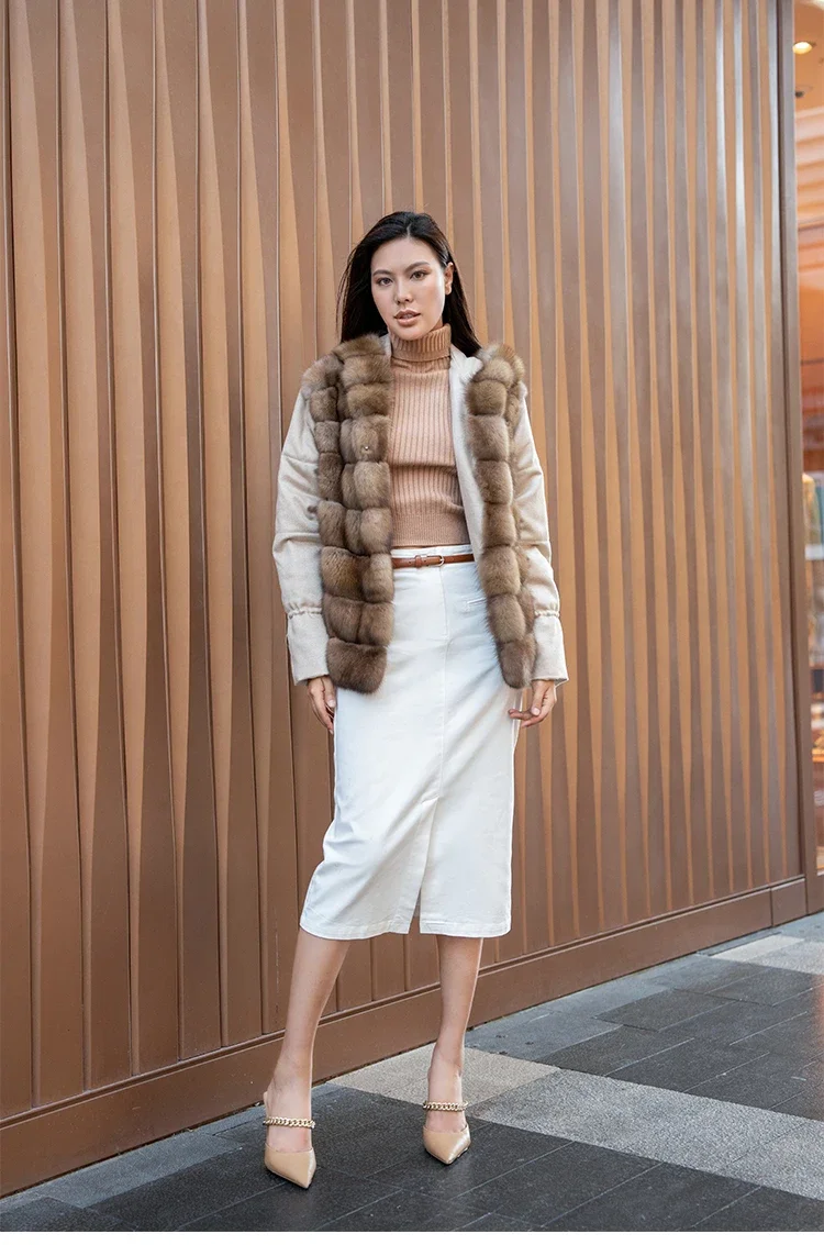 Wholesale Custom Real Russian Sable With Cashmere Classic Natural Color Hooded Short Fur Coat For Women