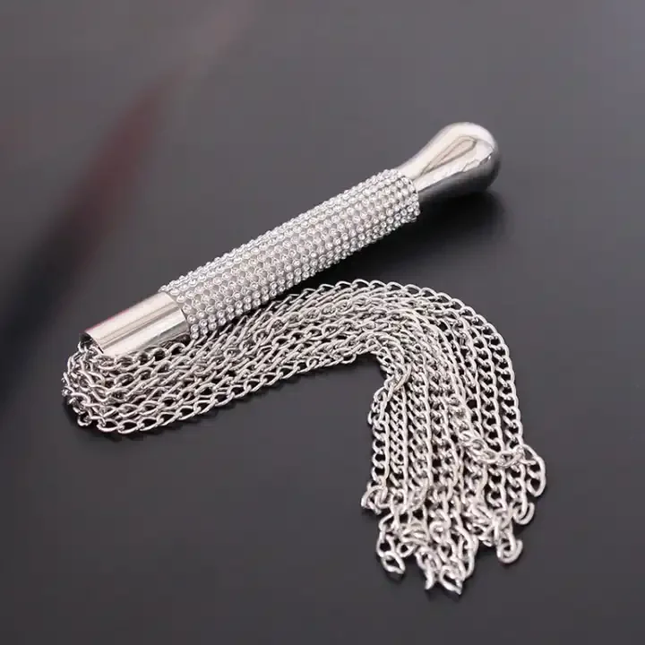 Adult goods whip flapping diamond handle iron chain mustache whip weighted chain