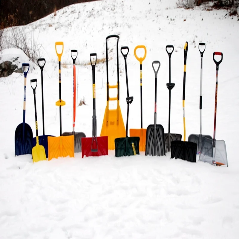 High quality plastic snow shovel with long handle