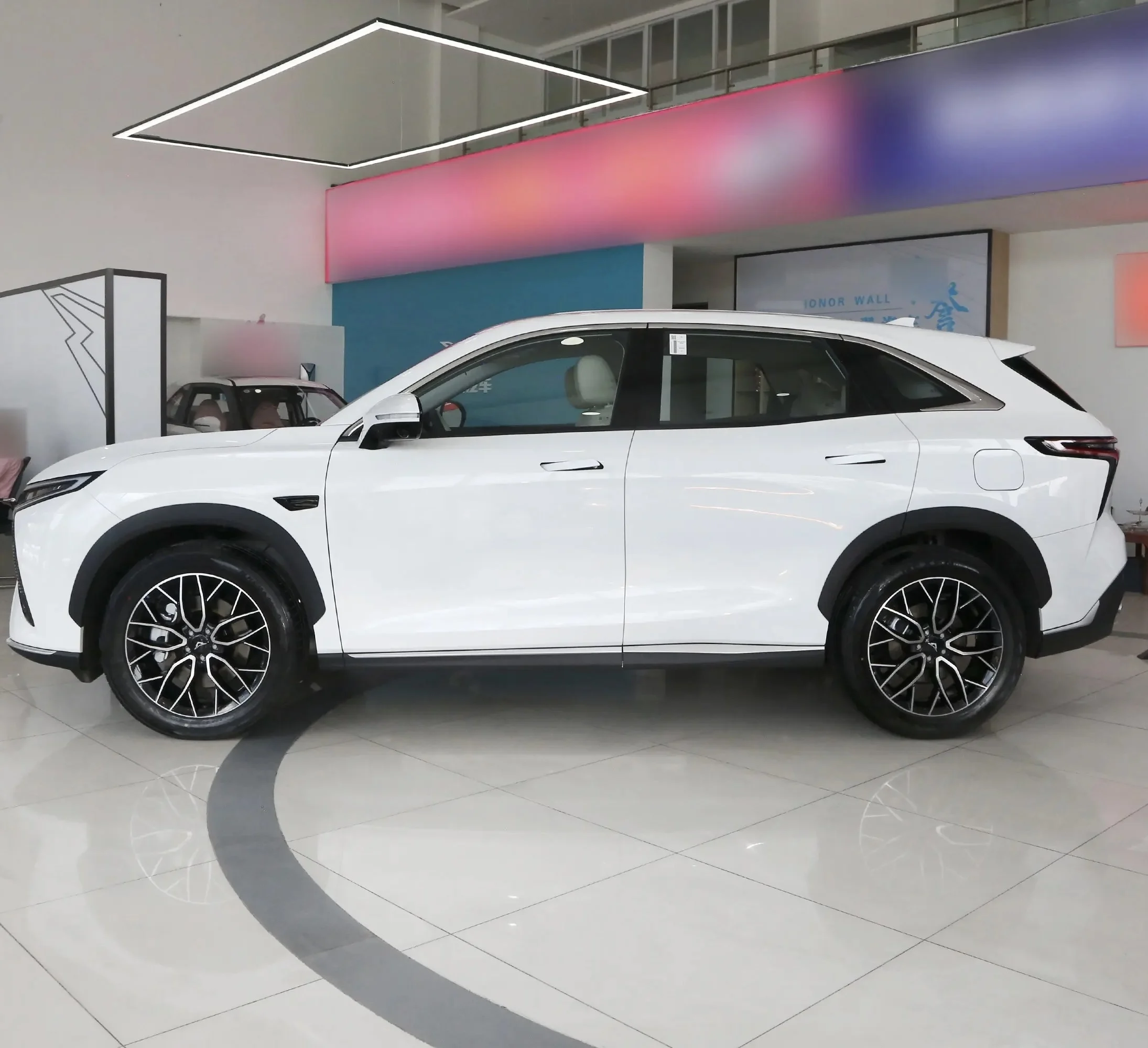 COWIN Kunlun iHD 2024 1.5T 150km Mountain version 5 hybrid turbocharged engine 139 HP electric motor 204 HP