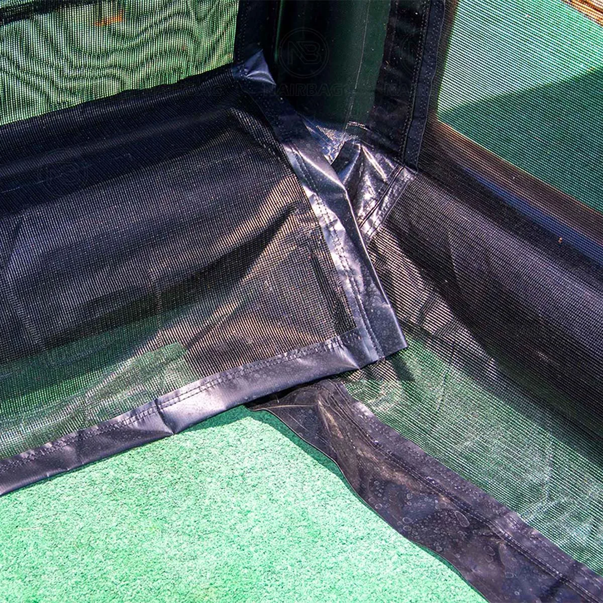 Black Inflatable Golf Tent Hitting Bay Simulator Screen Enclosure For Sale