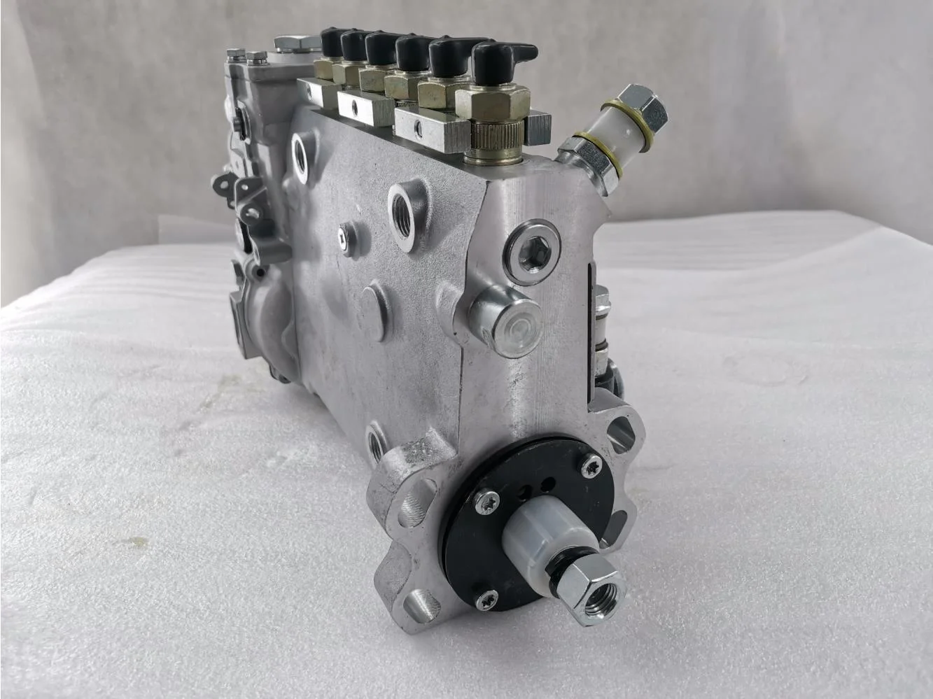 32B65-04220 Высокое качество HYUNDAI R170W-7 экскаватор двигатель высокого давления масляный насос