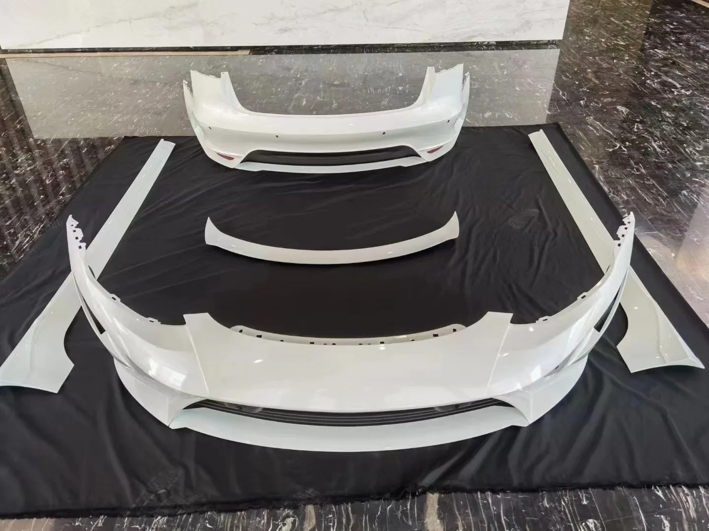 assassin body kit model 3 rear bumper and FRONT BUMPER