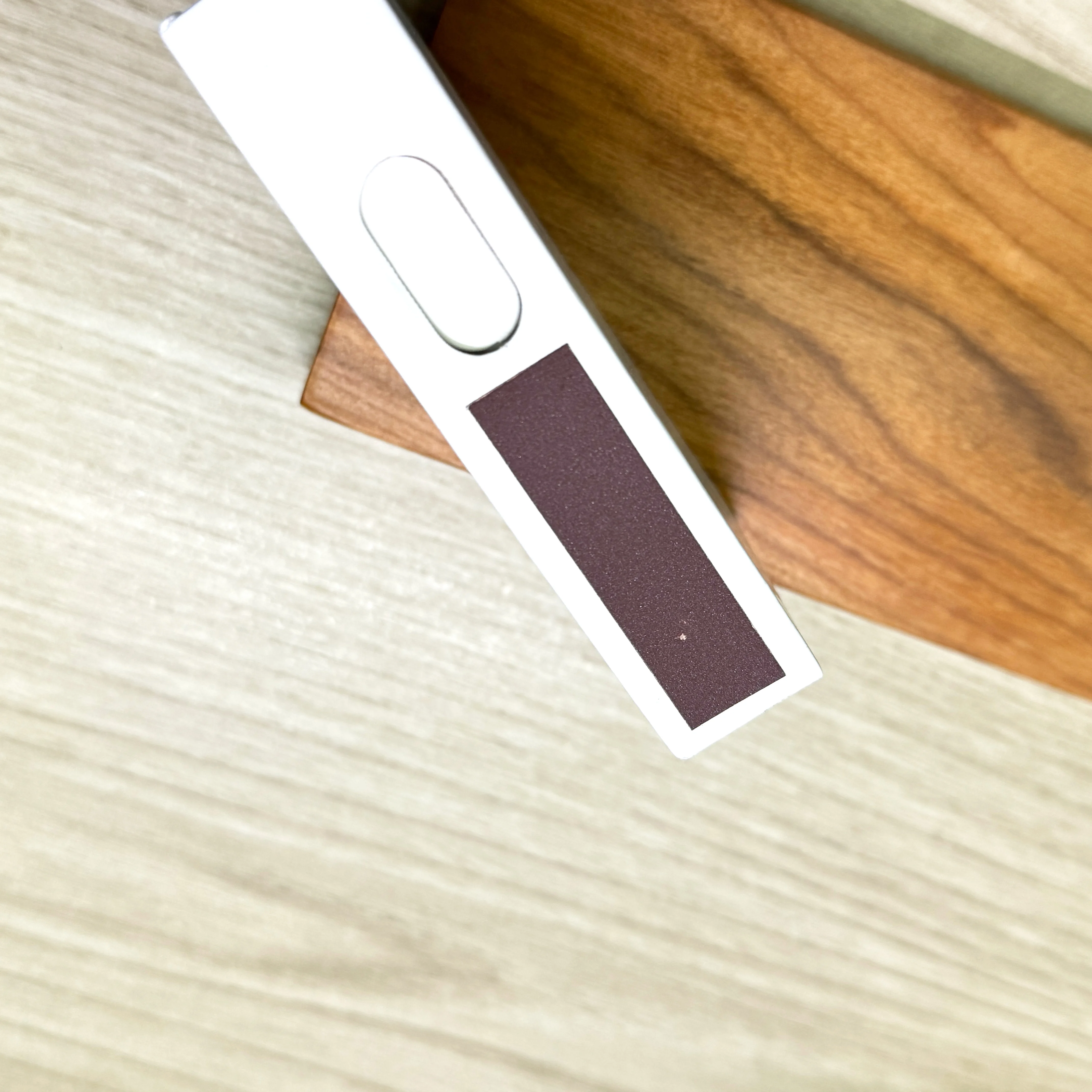 Custom Professional Company Child Resistant Paper Empty Cigarette Box Custom Pre Roll Packaging Boxes With Matches