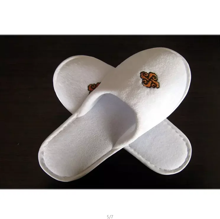 Factory sale cheap prices safety and environmental protection customized white waffle disposable hotel slippers