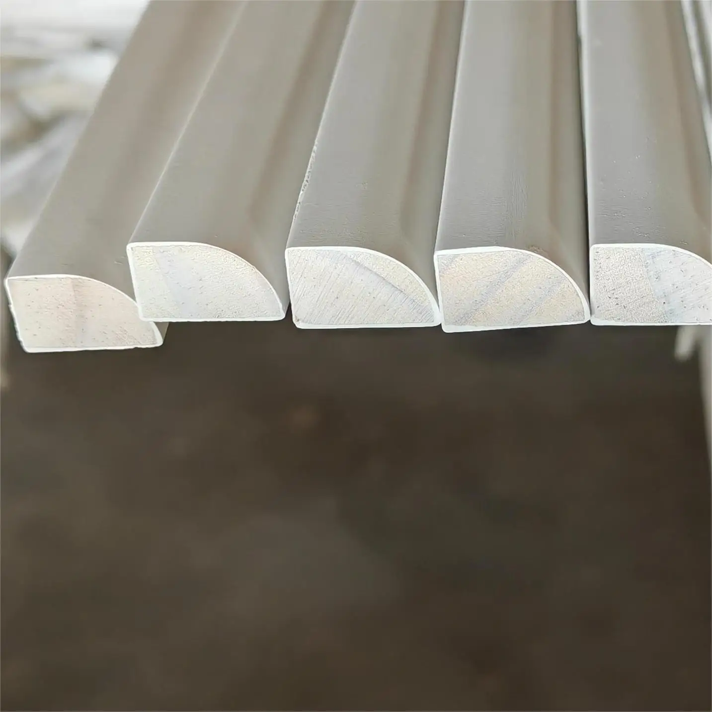 Floor Moulding Decorative White Primed Pine Finger Joint Shoe Moulding