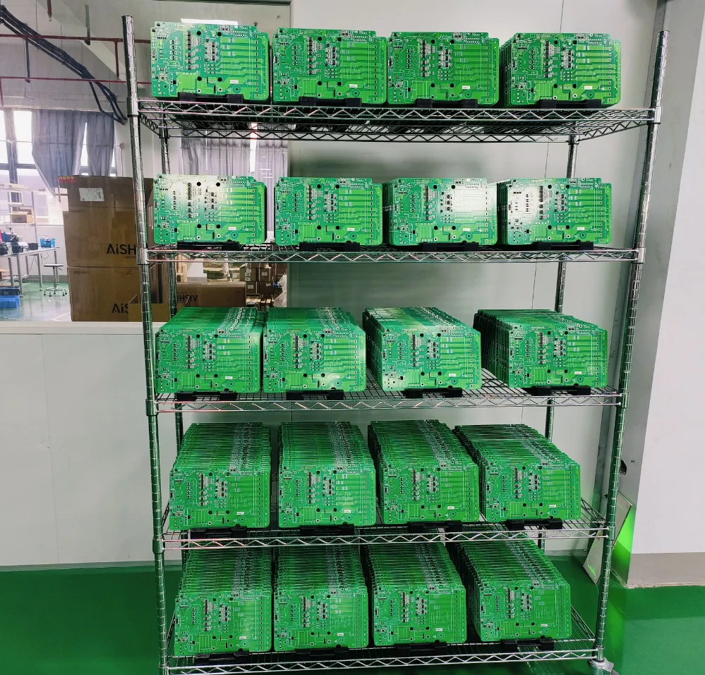 IDEEI 0.75-2.2kw Solar DC Controller Inverter VFD for Solar Water Pump System with MPPT Controller