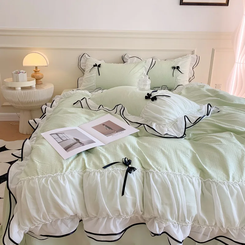 King Size Designer Bedding Sets Bedsheets  Comforter Sets Bedding Luxury For Home and Bedroom Bedsheets Wholesale B