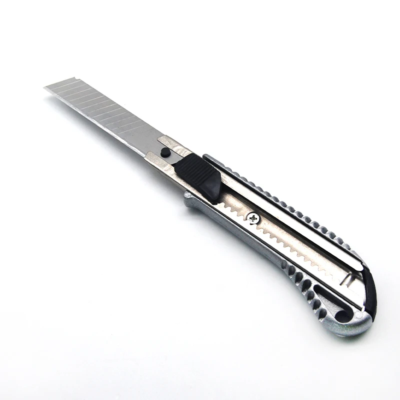 18 mm Aluminium Heavy Duty Ergonomic Handle Retractable Cutter Snap Off Blade Knife