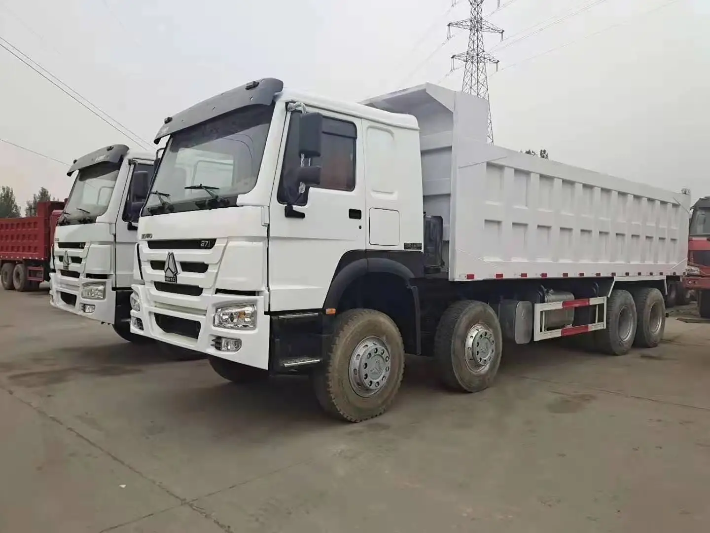 Лидер продаж самосвал Howo 8x4 371hp 375hp 12 колес 45 тонн Sinotruk продажа