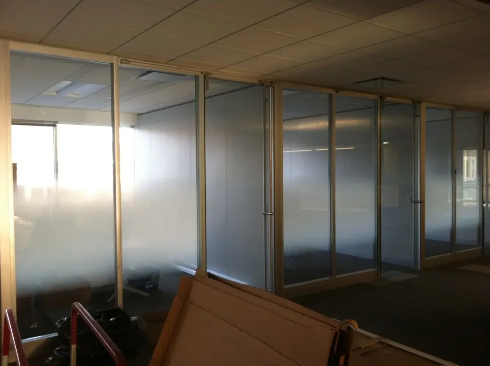 LF19DFG Dual Feather Gradient Close Up Office Glass Privacy Film living room bathroom decorative office film