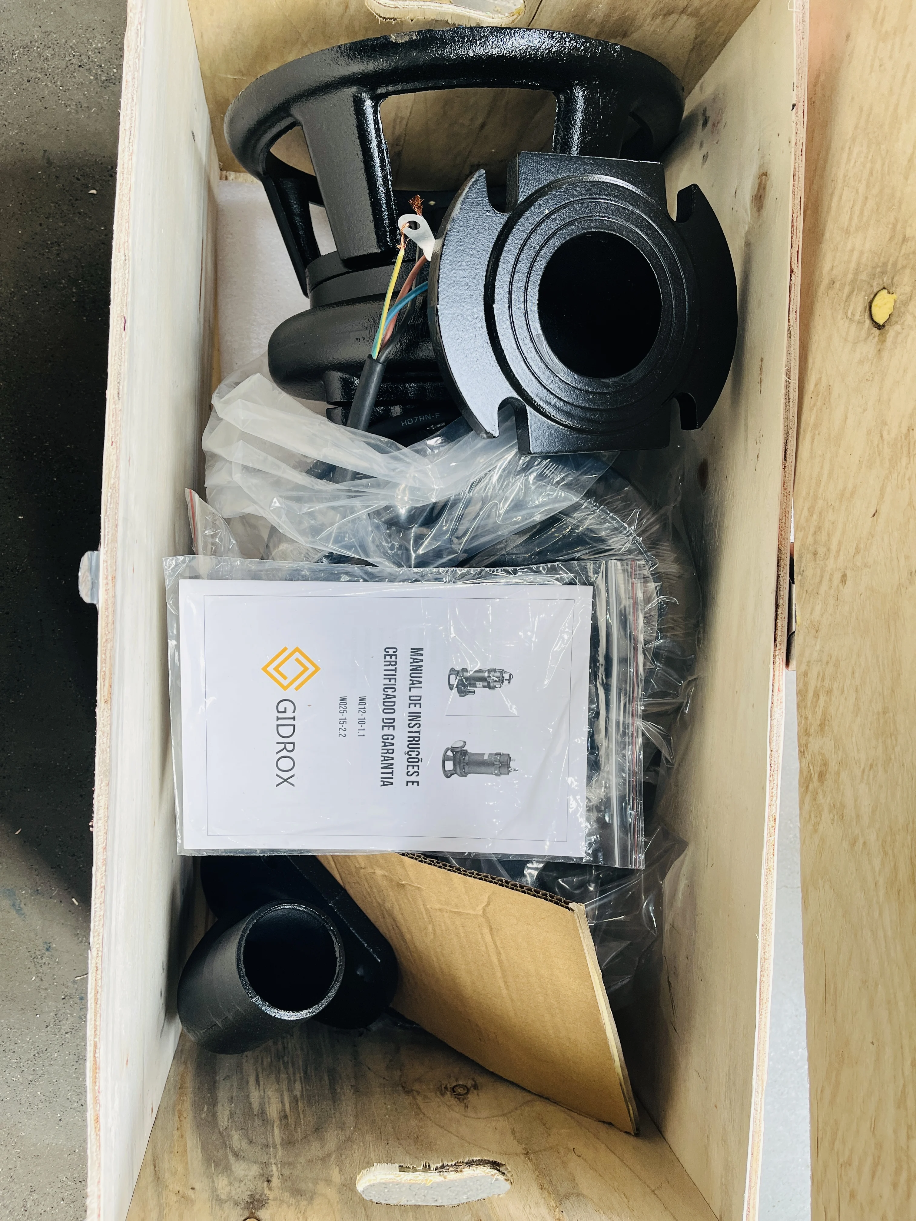 Heavy Duty 380V Dirty Water Draining Cast Iron  Sewage Pump with Cutter Impeller Submersible Sewage Pump Price