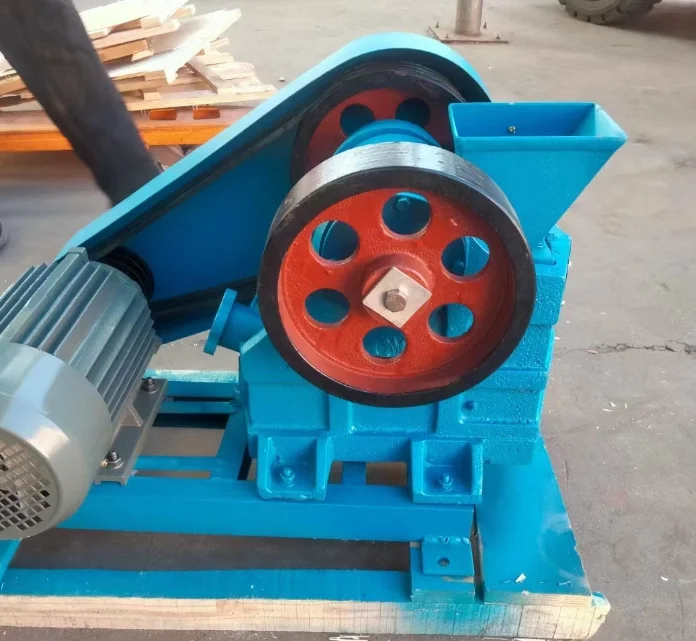 New Mini Portable Stone Crusher Small Rock Crusher for Mining and Construction with Engine Motor Bearing Gear and PLC