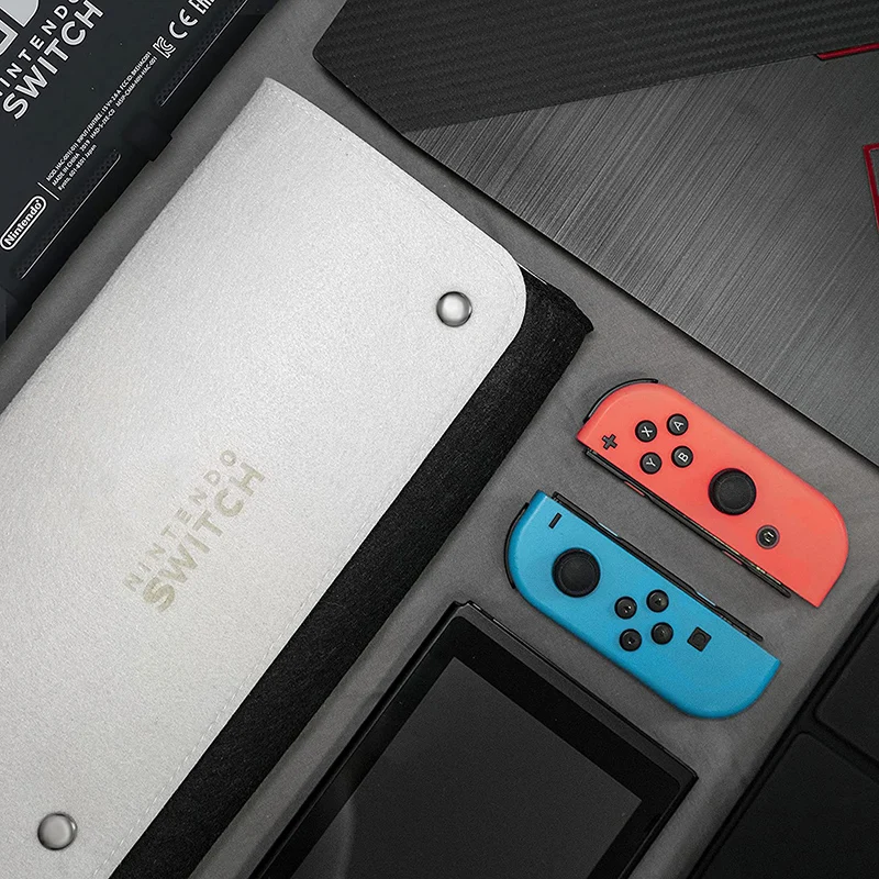 Travel Game Pouch Cover Bag For Nintendo Switch,Game Carrying Case with 5 Games Cartridges Portable Storage