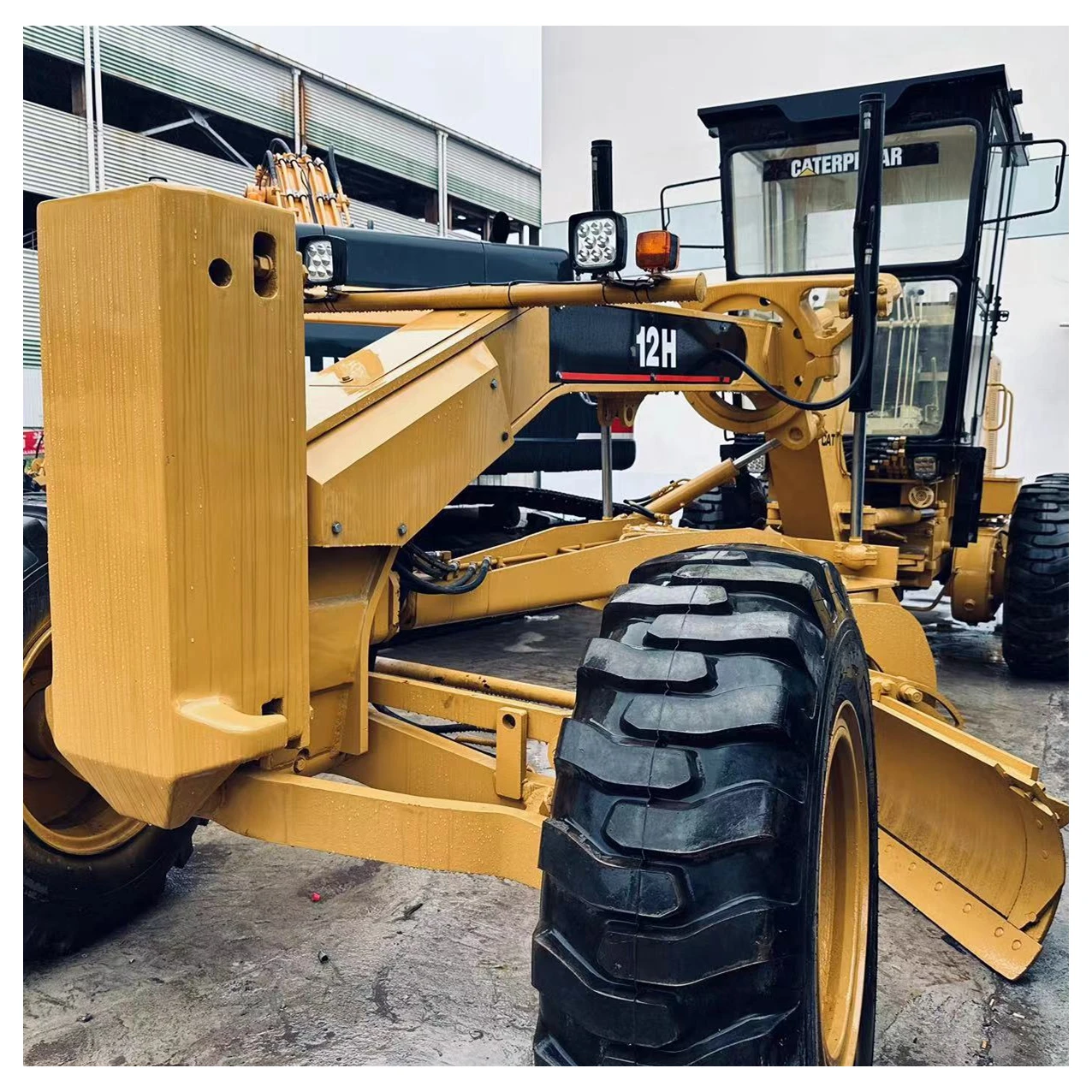 Best second hand cat 12h cheap price motor grader used Japanesewith good tire for sale cat 12h