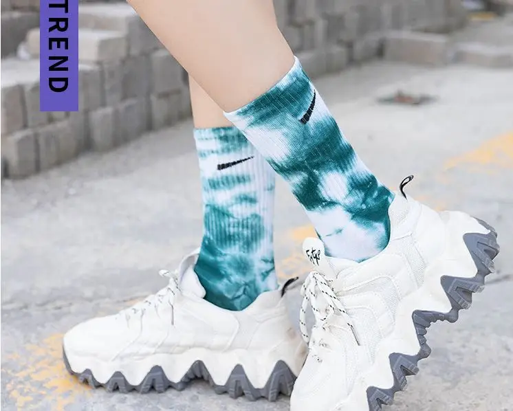 
Sports basketball socks street trend for women dazzling color cotton crew women girls slouch socks (10 colors pairs pack) 