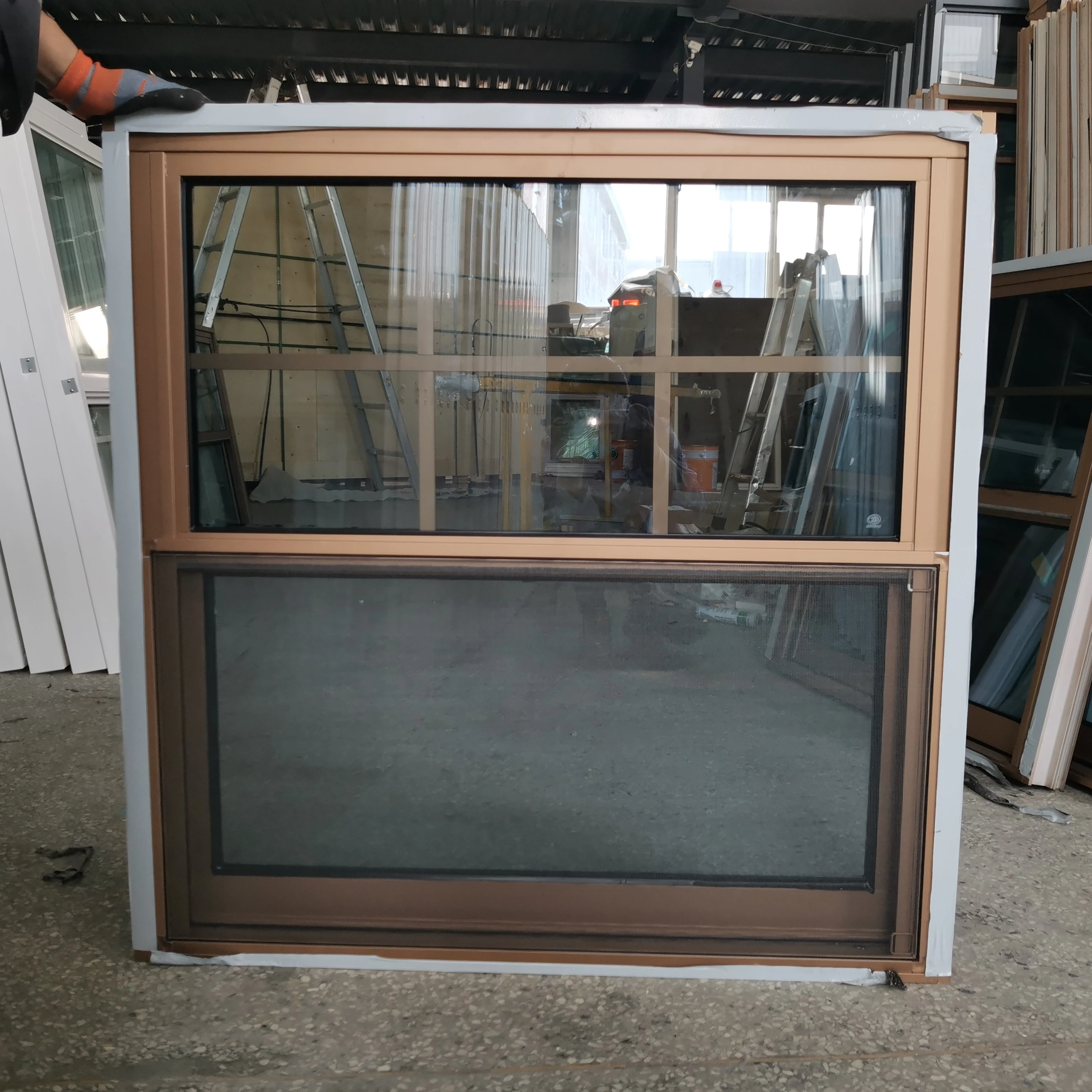 Modern design aluminum alloy windows double hung windows with grill and screen for replacement