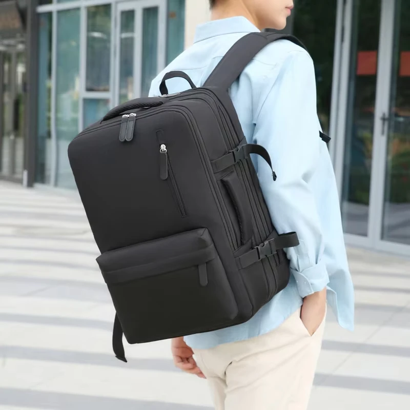 Wholesale Unisex 17 Inch Expandable Laptop Backpack Large Capacity Casual Daily Life School Bag with USB Zipper Closure Students