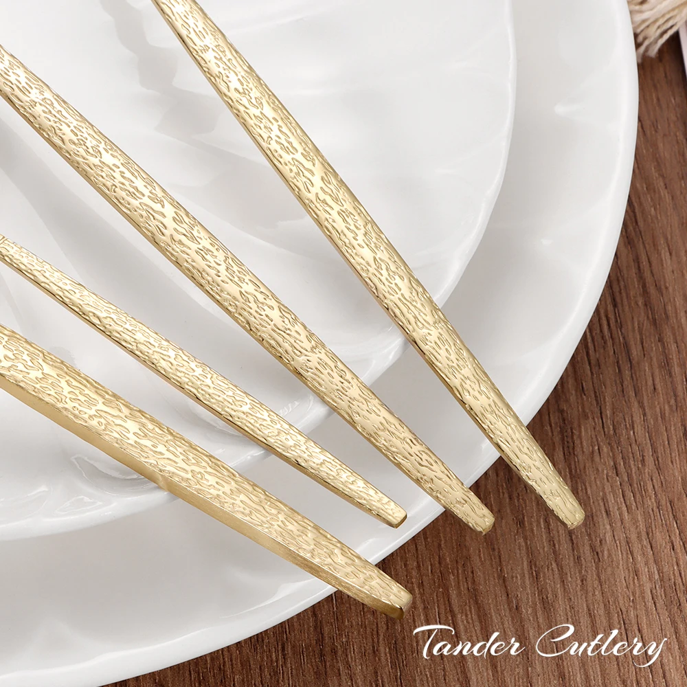 New design portuguese hammered handle tableware knife fork and spoon stainless steel gold mirror silverware cutlery set