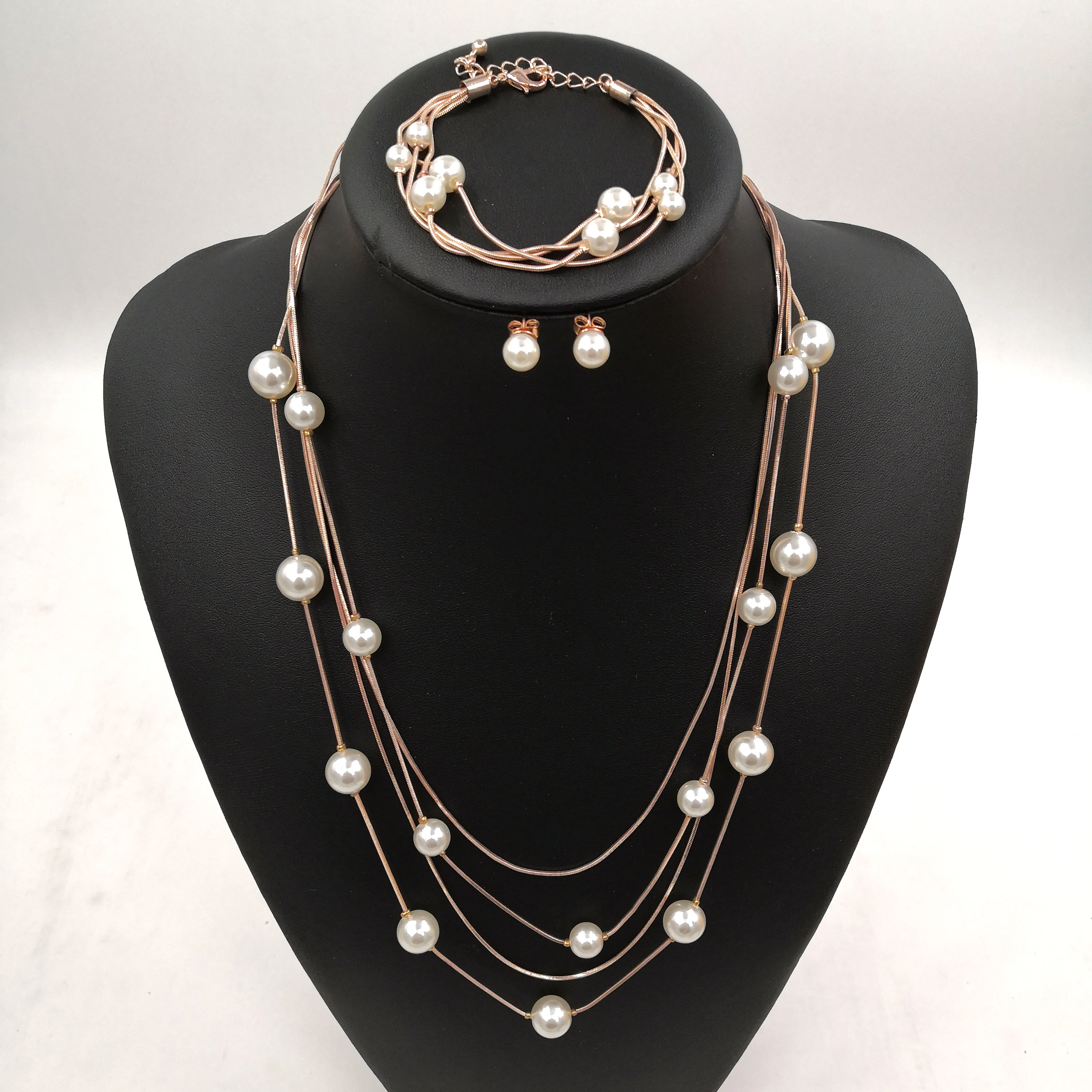 fashion multi-layer pearl set long trendy necklace bracelet pearl pijamas winter pearl jewellery set