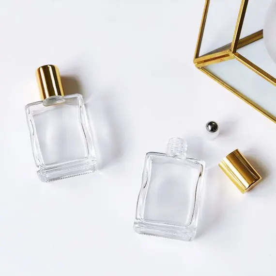 Custom color  Luxury Steel Ball 15ml 30ml 50ml  Perfume Essence Packaging Bottle Square Glass Roller Ball Bottle
