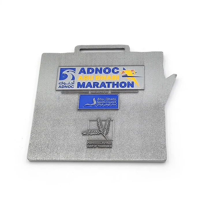 
Custom 3D metal trophy and ancient style 2021 custom medal for city surrounding race runner 