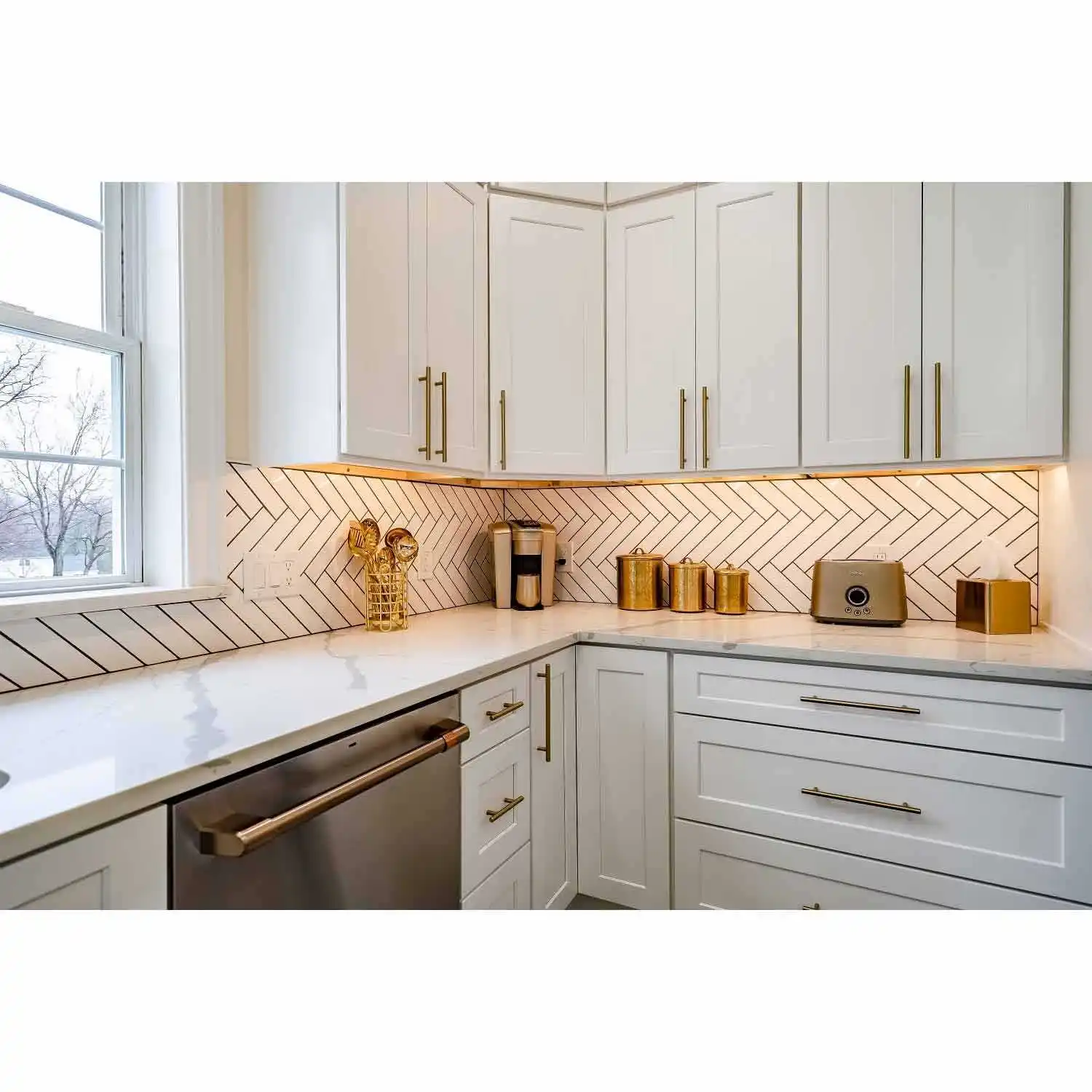 Customized American style Modern kitchen design cabinet kitchen furniture paint wooden kitchen