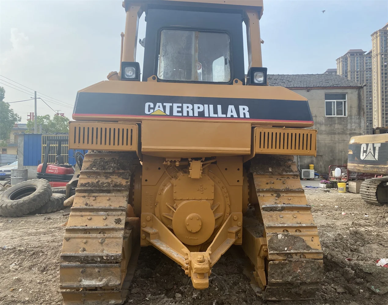 caterpillar brand crawler dozer used d7h d7r d8r bulldozer from Japan for construction with ripper or winch