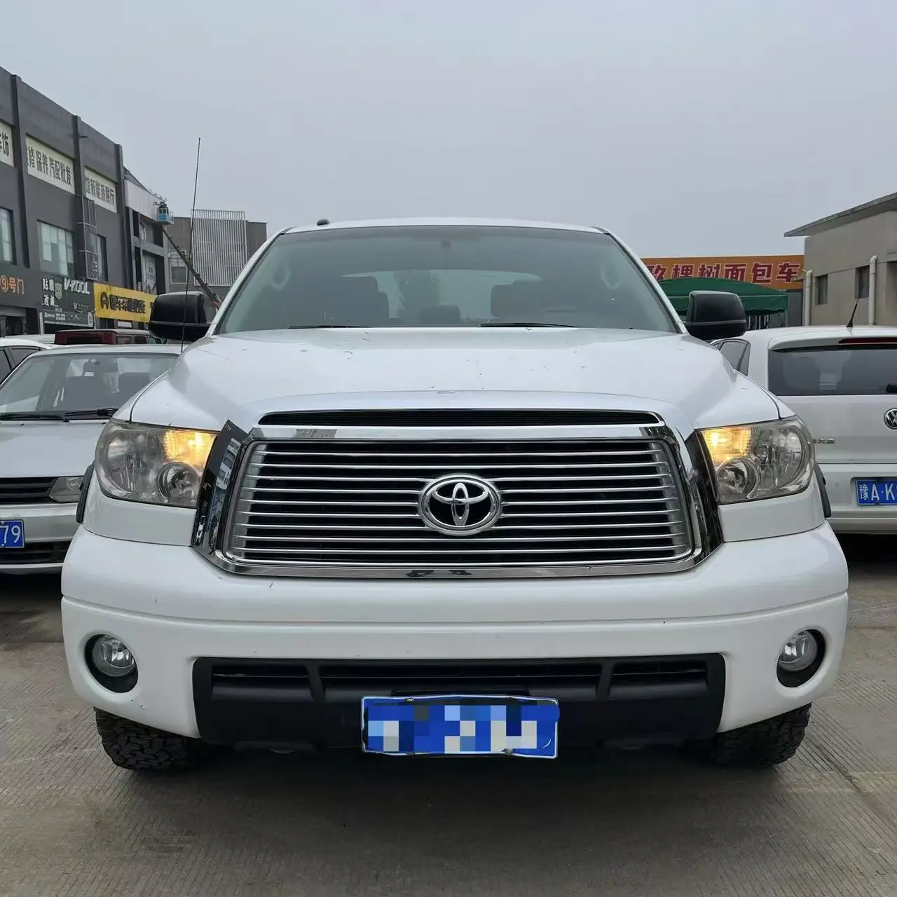 Грузовик Toyota Tantu электрический внедорожник