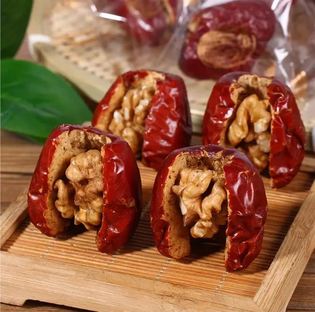 Wholesale Price High Quality Sweet Flavor Chinese Dried Read Date Jujube mixed with Walnuts Fruit Snack
