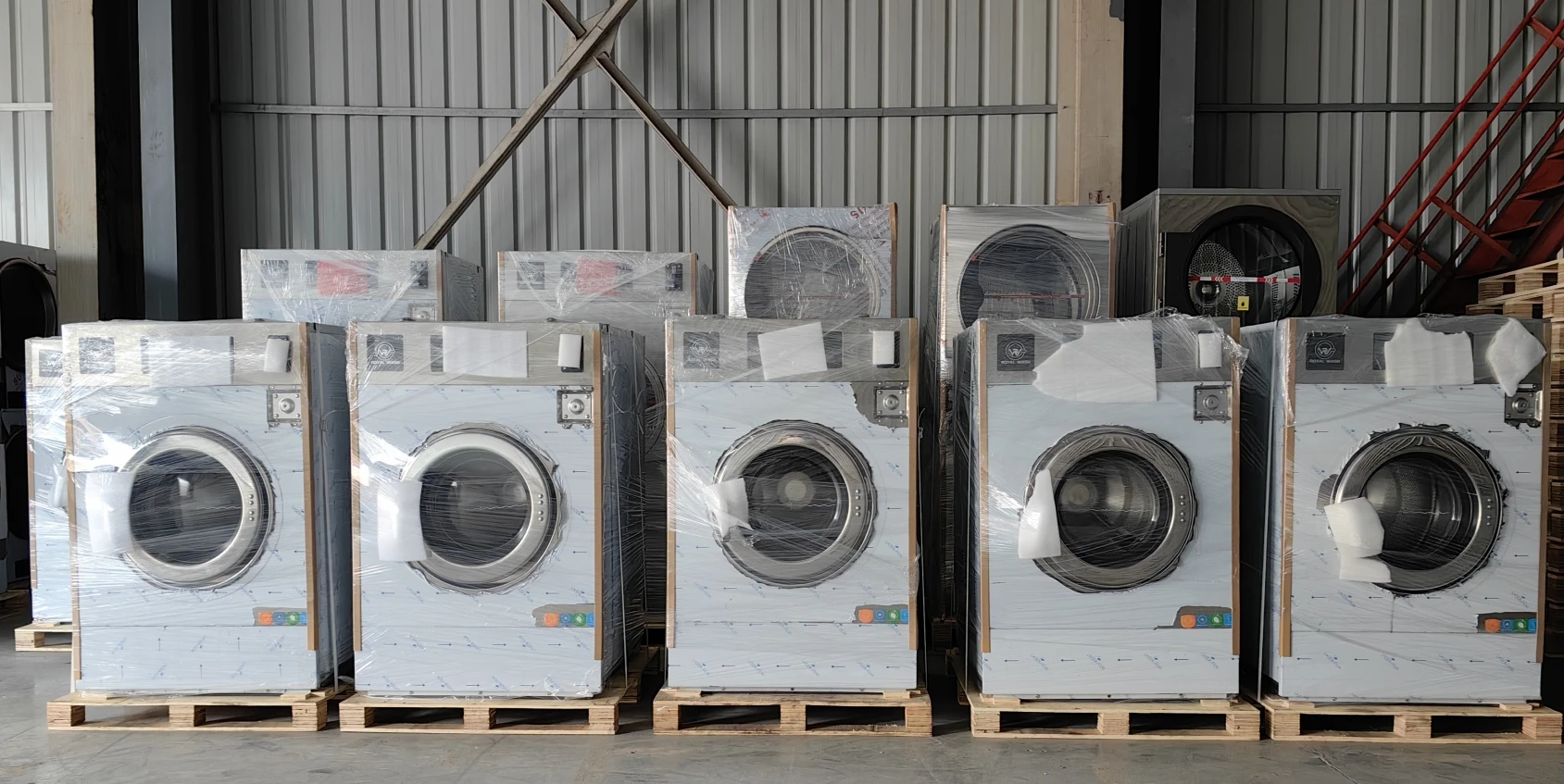 Commercial Rigid Washer Extractor Touch Screen Control Panel Support 8 Languages Laundry Machine Adopt Top Detergent Box