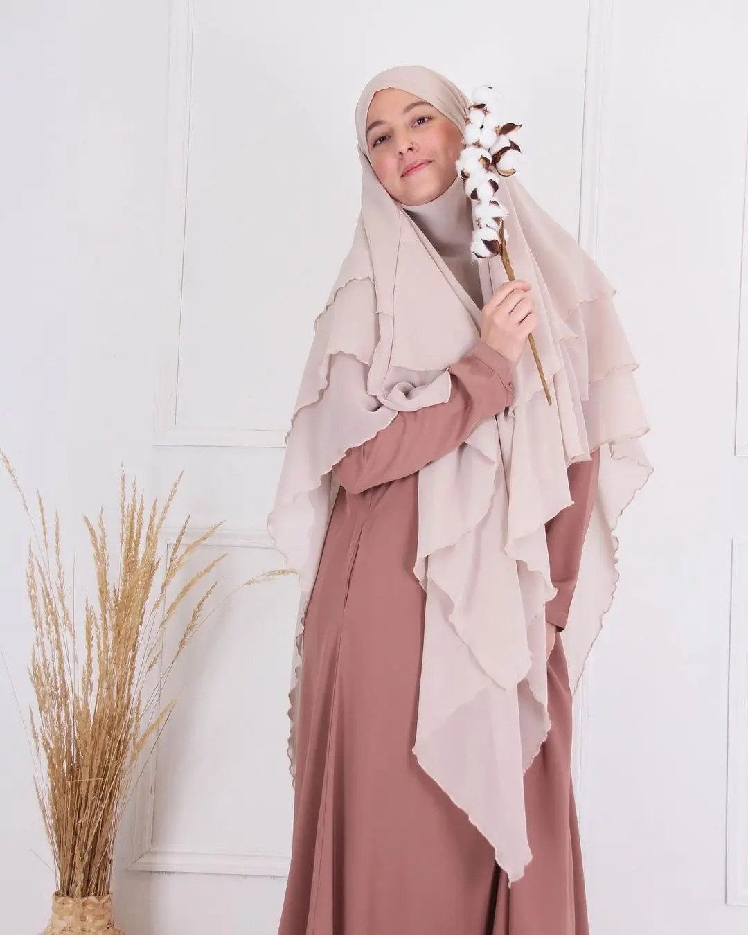 2022 ready to ship Muslim women fully covered Chiffon instant hijab three layer overhead hijab