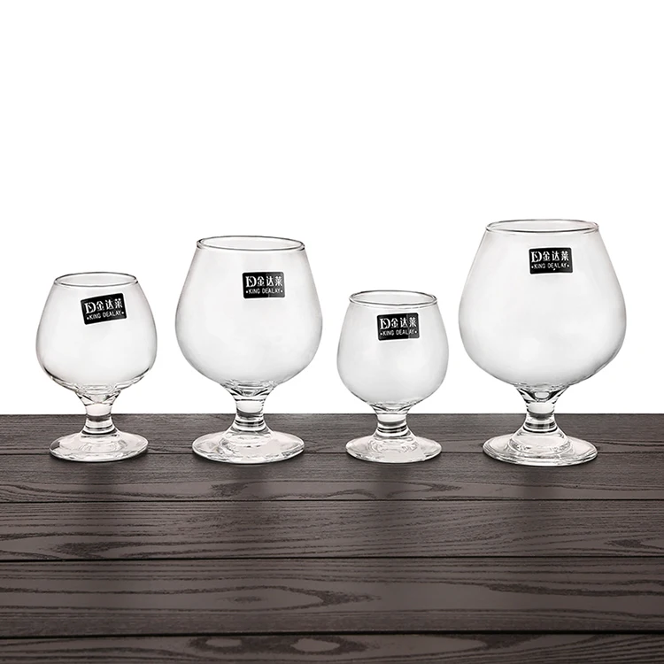 A hot seller of transparent stilts, a classic red wine glass and brandy glass