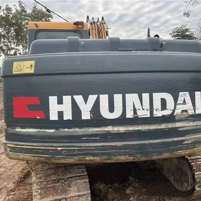 USED HYUNDAI Robex  150LVS  15 TON  HYUNDAI  DIGGER WITH ORIGINAL  SPARE PARTS  GOOD CONDITION.SECOND HAND  EXCAVATOR