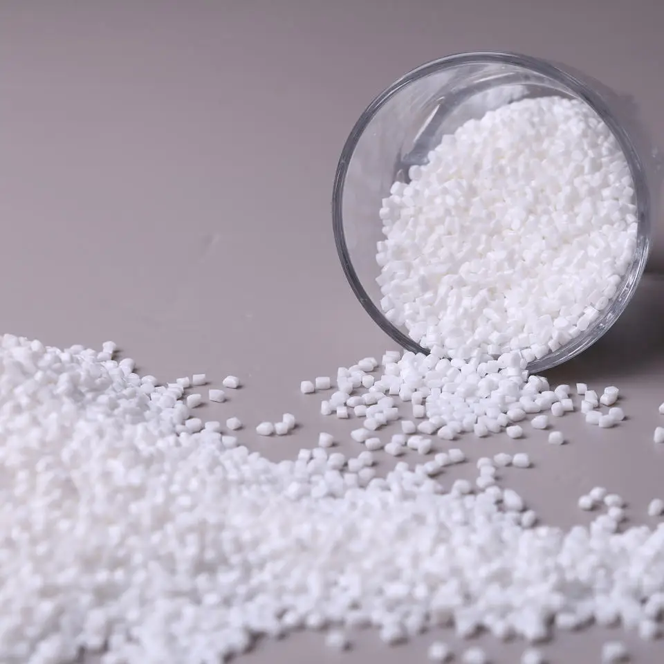 Good electrical properties Weather resistance and UV resistance Easy to process Virgin PBT resin raw material particles