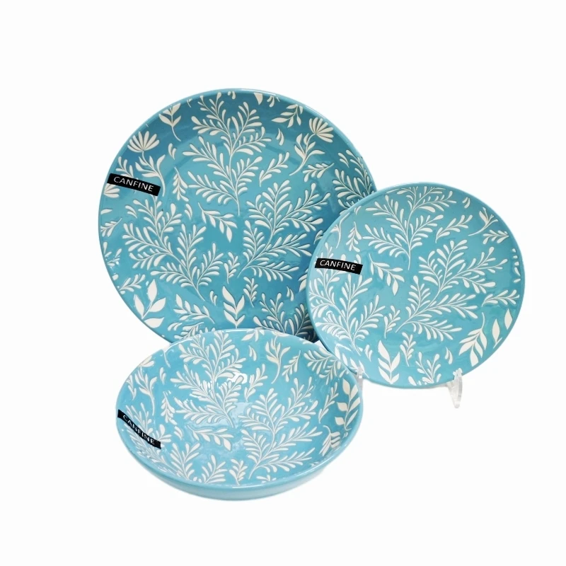 Wholesale European New Arrival Fine Ceramic Tableware 18 Pieces Embossed crockery dinner sets