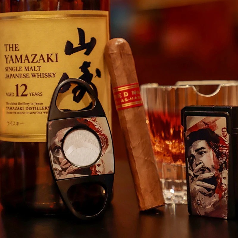 High Quality Precise Perfect Cut for 52 and 60 Ring Gauge Guillotine Cigar Cutter