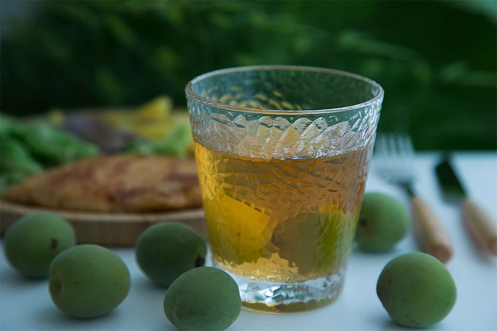 Factory supply 100% pure Green Plum extract liquid Plum concentrate juice green plum flavor