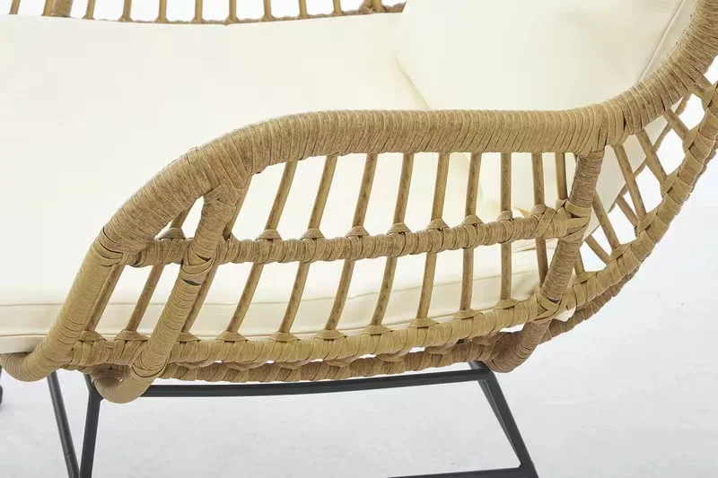 Luxury Garden Furniture Rattan Outdoor Patio Sun Loungers Steel Side Outdoor Sunbed For Pool