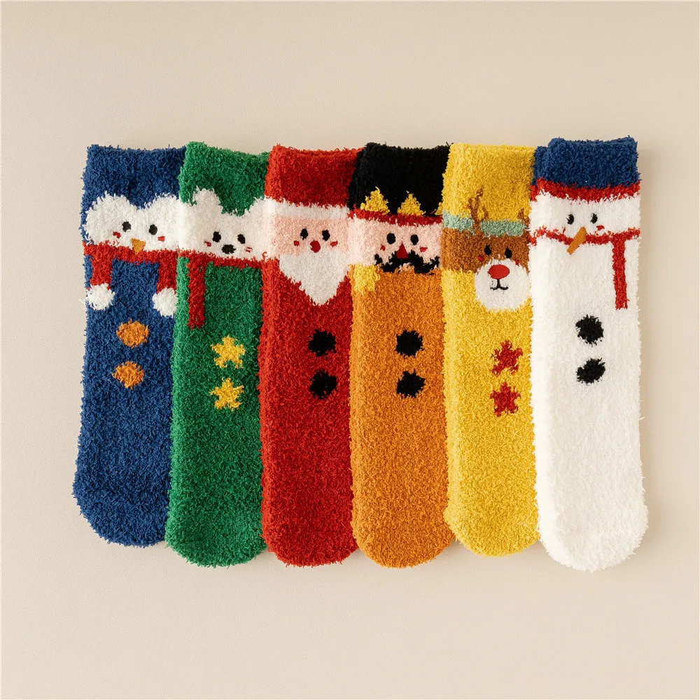2024 Ready Stock Lint-free Christmas Fuzzy Socks Custom Men And Woman Winter Embroidered Floor Socks